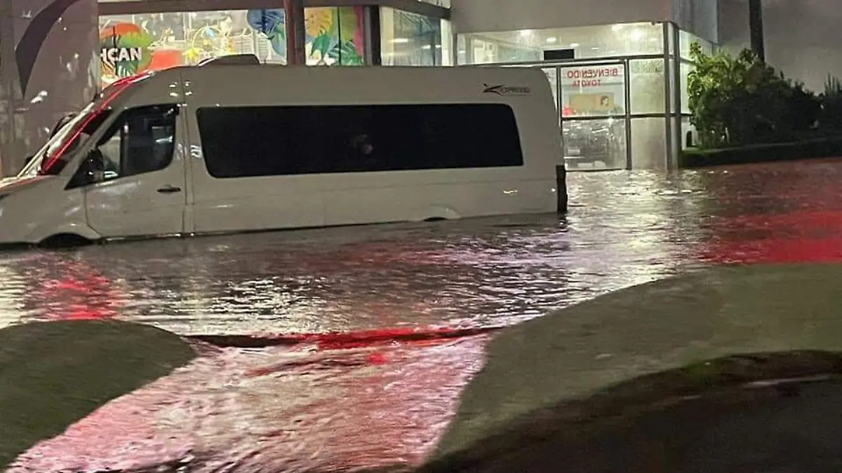 inundaciones Apizaco (1)